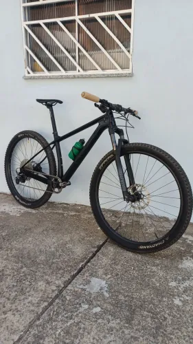 QUADRO 29 CARBONO MTB WINNER EVO<br><br>MARCA: HIGH ONE