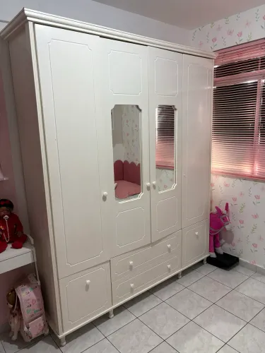Guarda roupa