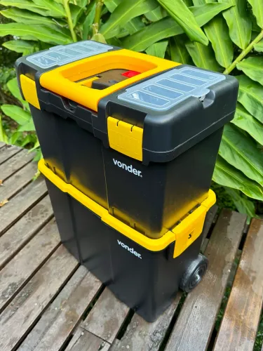 Caixa para Ferramentas Vonder CRV 0300 com Rodas - Estado de Nova
