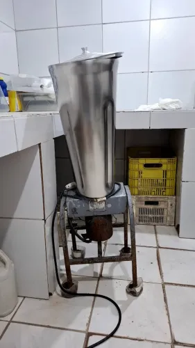 LIQUIDIFICADOR INDUSTRIAL