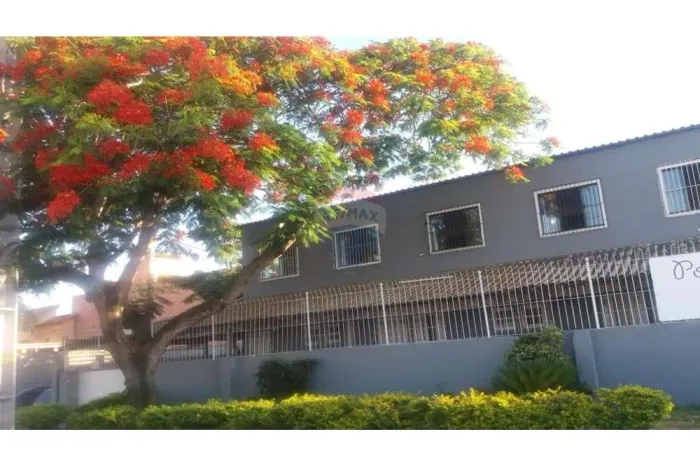 Alugo Casa Comercial em Cabo Frio - RJ