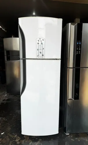 Geladeira Panasonic 220v 