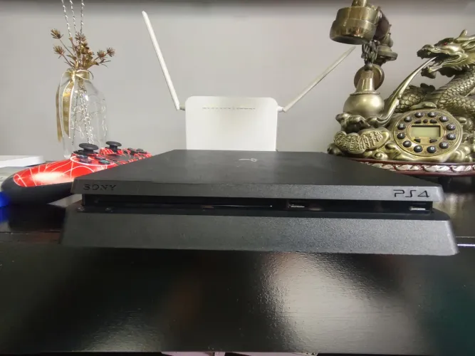PlayStation 4 1 tera