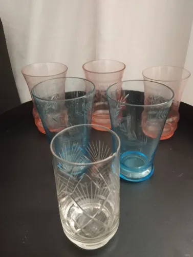 Copos antigos cristal