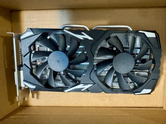 RX 580 8Gb Radeon AMD - Leia