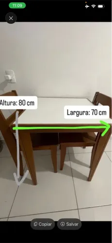 Conjunto Mesa de Madeira Maciça com 2 Cadeiras - Excelente Estado!