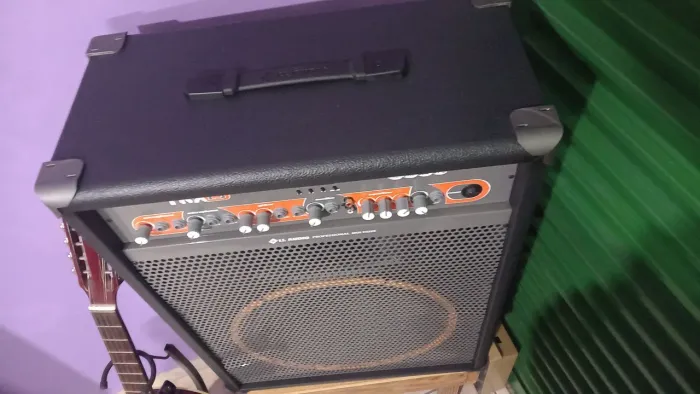 Caixas de som amplificada