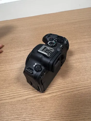 CAMERA CANON R6 MARK 2