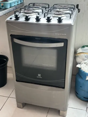 Fogão de 4 bocas