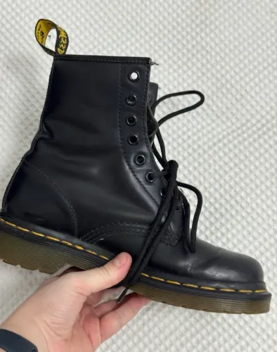 bota dr martens - numero 34