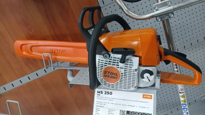 Motosserra a combustão MS 250 stihl