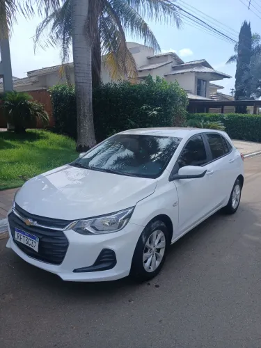 Chevrolet Onix PLUS LT 1.0 12V FLEX MEC. 4P 2021