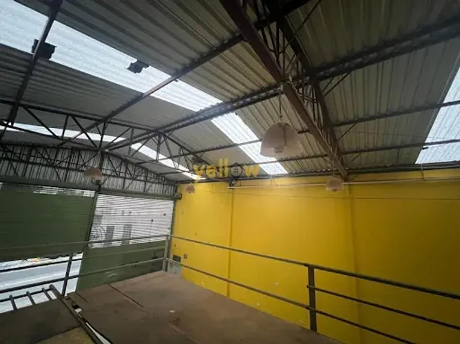 Comercial Galpão em São Paulo