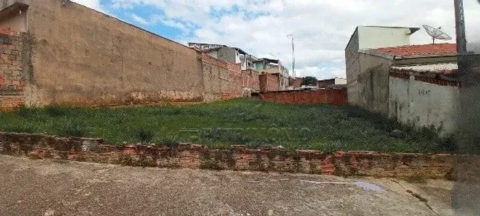 TERRENO PARQUE ESMERALDA