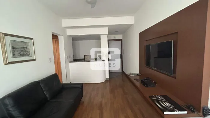 Apartamento com área aproximada de 45m² 01 quarto, 01 vaga no Bairro São Pedro, Belo Horiz