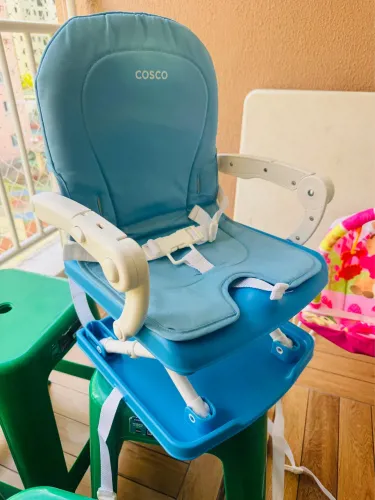 Cadeira alimentação portátil Cosco 