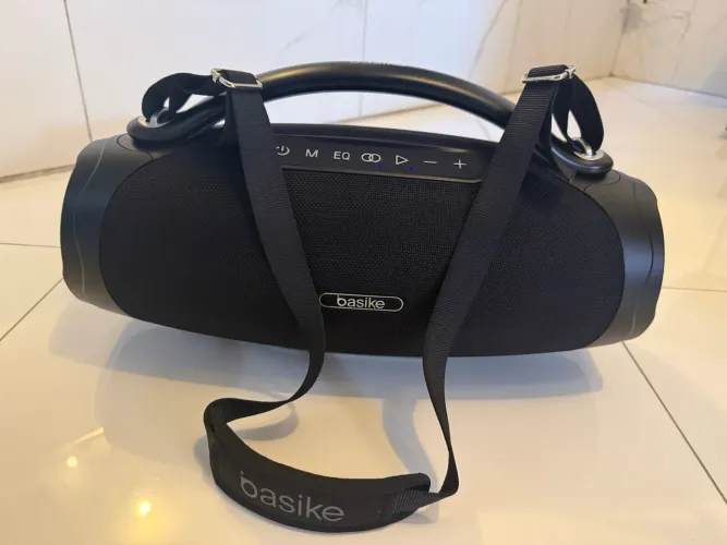 Caixa bombox basike 