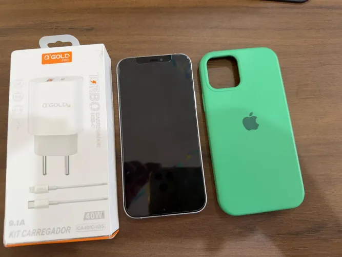 iPhone 12 