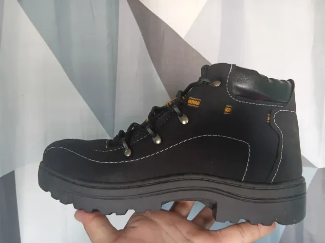 Bota cat masculina