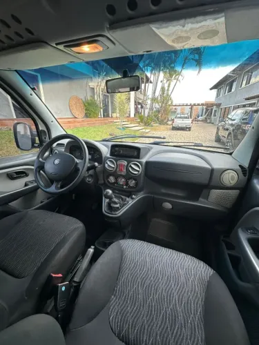 Fiat Doblo Attractive 1.4 Fire Flex 8V 5P 2013