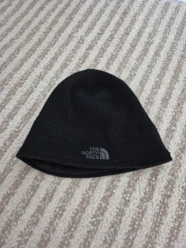 Gorro the north face semi novo