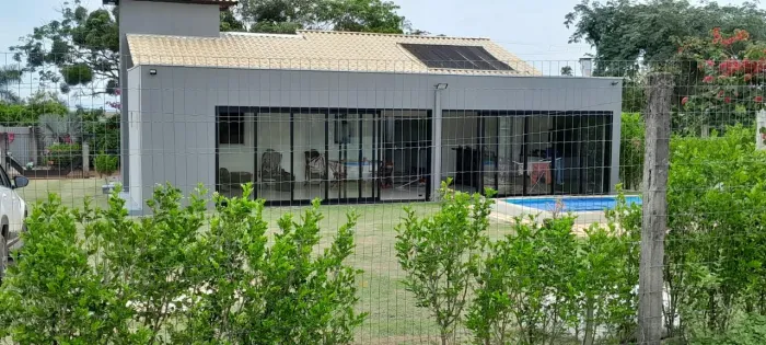 Vende-se belíssima casa no bairro Florada em Chapada dos Guimarães MT