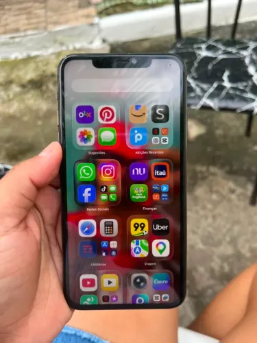 Vende-se IPhone 11