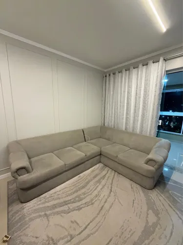 Sofá em L