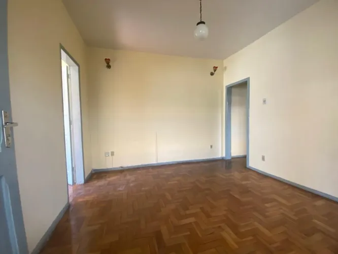 Casa com 3 quartos para alugar em Belo Horizonte