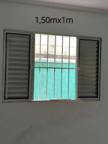 Janela de alumínio