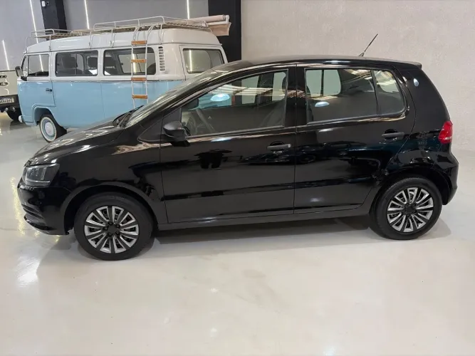 Volkswagen Fox Trendline 1.0 Flex 8V 5P 2016