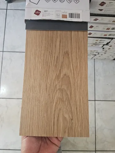 Piso vinilico colado promocional 