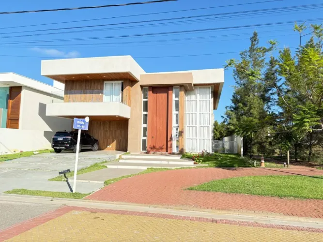 Casa de Alto Padrão com 4 Suítes e Piscina Privativa a venda no Damha