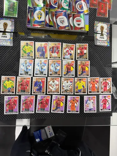 Apenas Cristiano Ronaldo lilás para venda