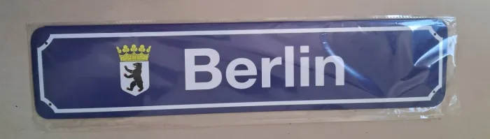 Placa de Rua Alemã Berlin com Urso Oficial da Cidade - Decoração e Colecionismo.