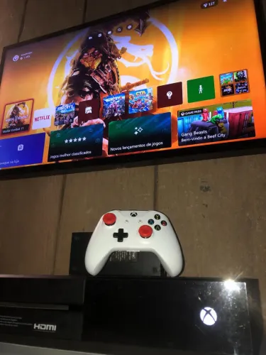 Xbox One 1TB - Venda ou Troca