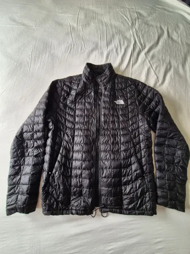 Jaqueta The North Face Thermoball Preta