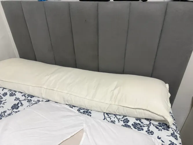 Cama casal com colchão e Box baú