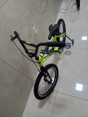 Vendo Bicicleta nova