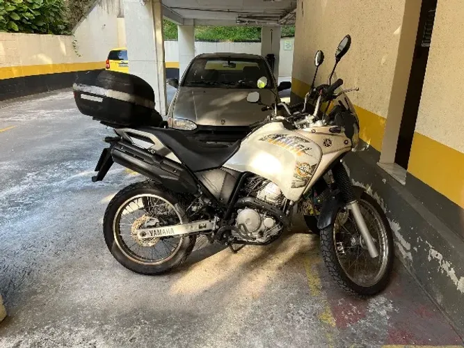 TENERE 250 - MUITO NOVA e BAIXA CILINDRADA