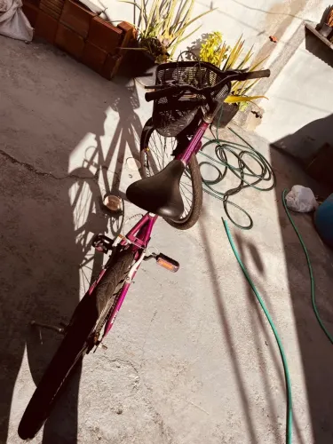 Bicicleta à Venda! Ótimo Estado e Excelente Oportunidade!