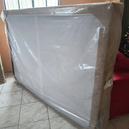 Box de casal novo