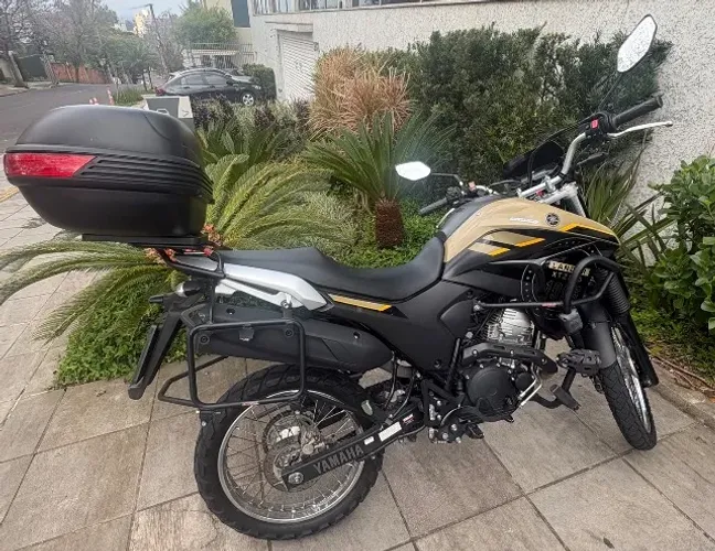 Moto lander 250
