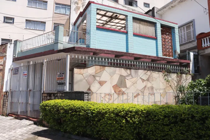 Casa à venda Vila Monumento 3 quartos 2 vagas 204 m2
