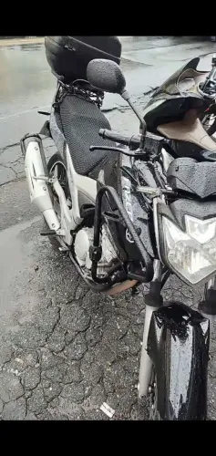 Yamaha Fazer YS 250 2012 Impecável + Kit Motoboy de BRINDE (BH) 