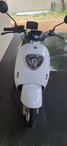Scooter Elétrica Bull Eko City
