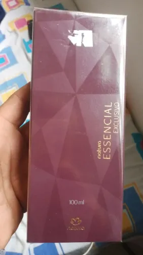 Perfume feminino essencial exclusivo original