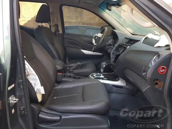 Nissan Frontier 2020/2021 2.3 Biturbo 4x4 vendida em Peças