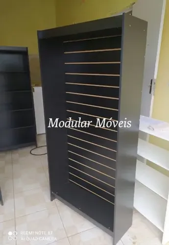 Estante Canaletado Preto - MDF