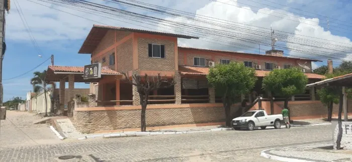 Restaurante/Pousada em Lagoinha - Paraipaba (CE)